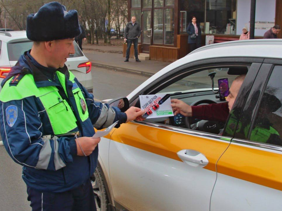 Снижение травматизма вполовину: красногорцев проверили на использование самого важного средства защиты