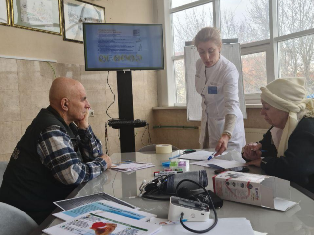 Здоровое сердце: пациентам Домодедовской больницы рассказали о профилактике гипертонии