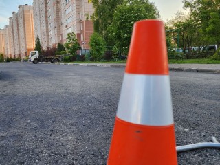 В Подольске отремонтируют 23 дороги и обустроят вдоль них тротуары и освещение
