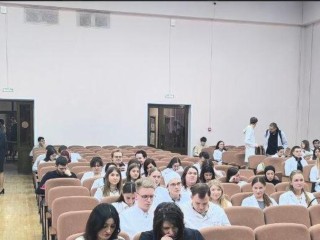 Медики из Шатуры обсудили трудоустройство молодых врачей на Ярмарке вакансий в Саранске