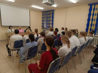 Чеховская больница рассказала студентам о перспективах работы