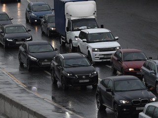 Загруженность дорог Подмосковья составила пять баллов вечером 20 марта