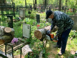 Кладбища и воинские захоронения в округе приведут в порядок к 13 апреля