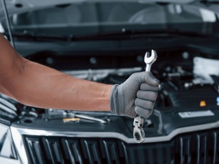 Цены на автозапчасти взлетели на 15% с начала года