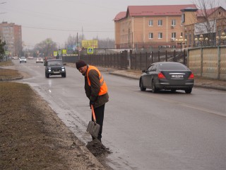 В Шатуре начали генеральную уборку дорог