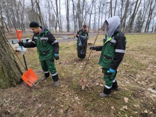 Деревню Леньково приводят в порядок после зимы