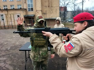 Девушки из Ногинска стали третьими на юнармейских соревнованиях в Щелкове