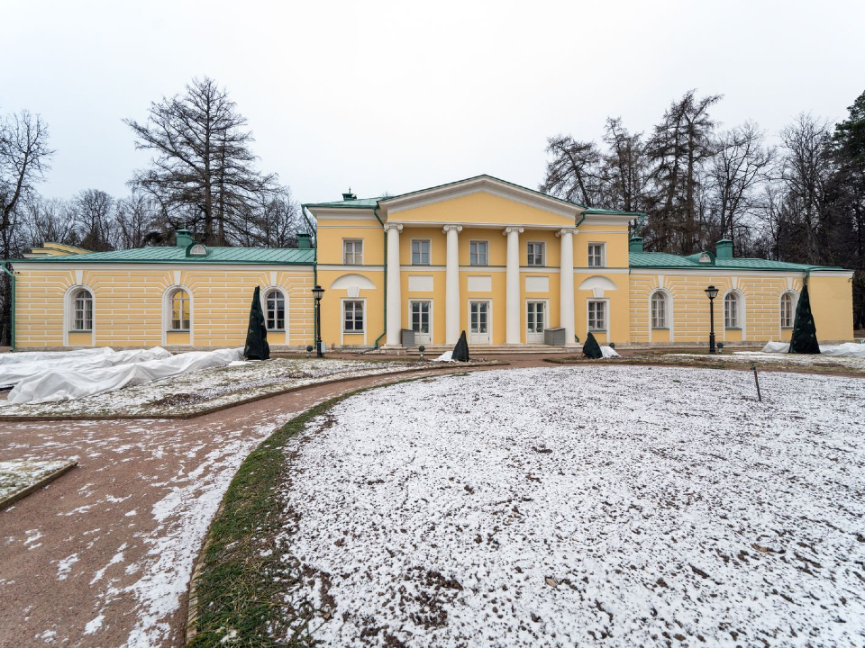 Как связаны Шостакович, Кукрыниксы и Мухина расскажут на новой выставке в Архангельском