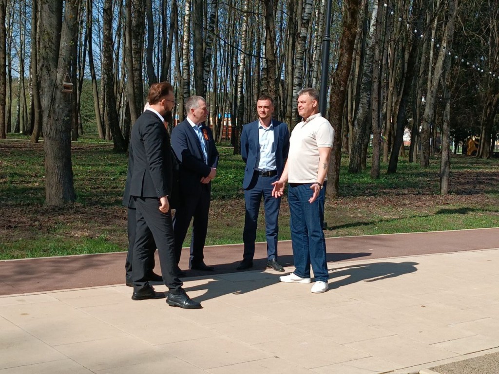 Месячник чистоты: парки Наро-Фоминска преображаются к лету