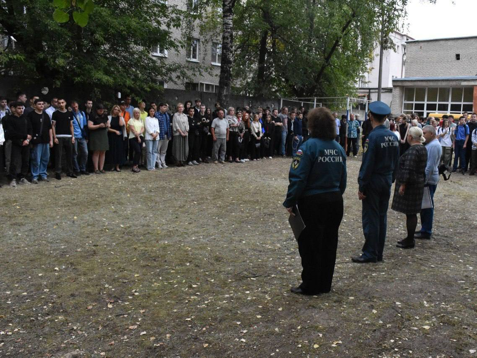 В школах подмосковного Жуковского отработают действия сотрудников при ЧС