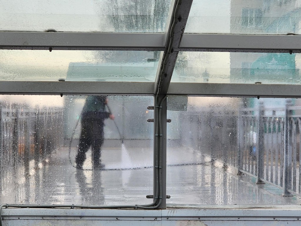 Подземный переход в центре Сергиева Посада засиял чистотой
