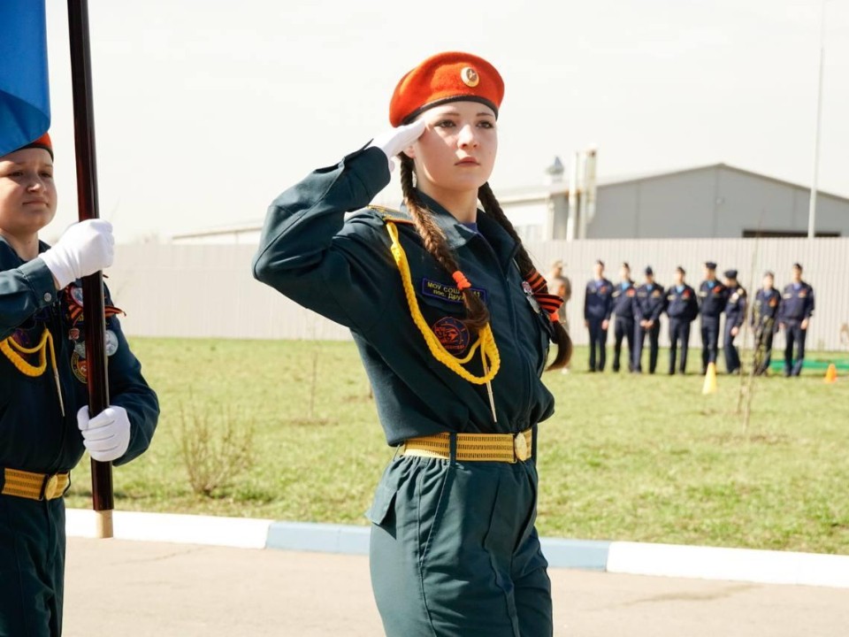 Кадеты из 44 муниципалитетов области сразились в военно-спортивных дисциплинах