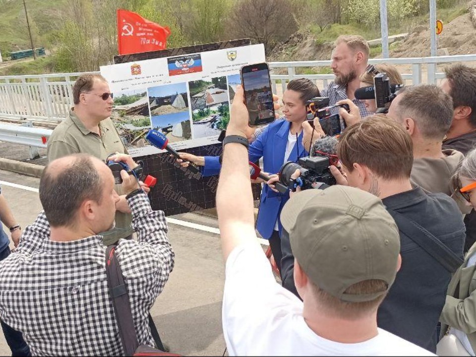 В ДНР открылось движение по мостам, восстановленным подмосковными дорожниками