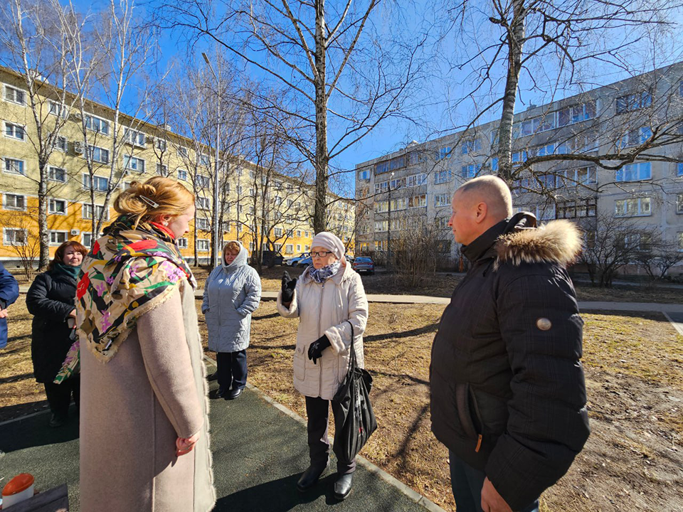 Жители Аничкова смогут обсудить с властями интересующие вопросы на обходе