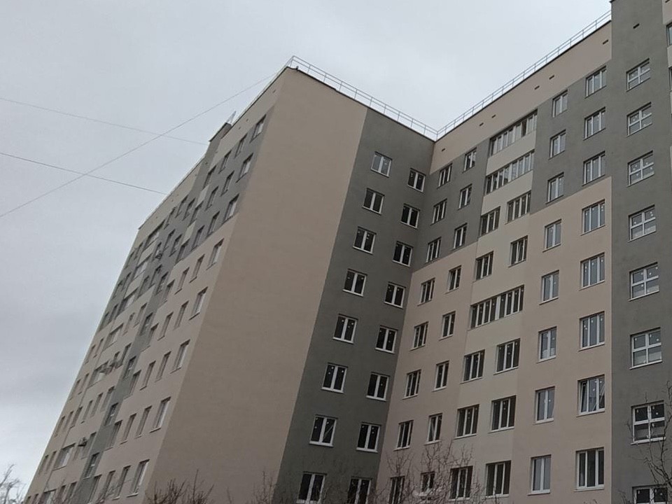 Подмосковные строители на 75% восстановили здание в Мариуполе