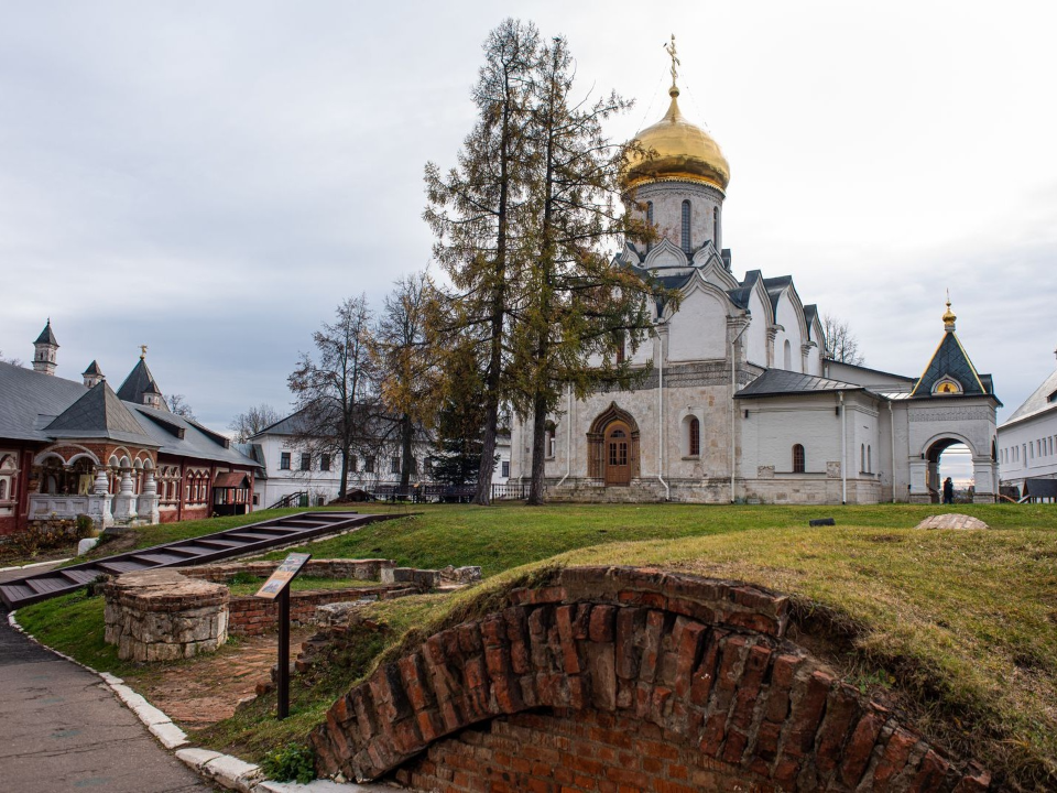 Побывать в соборе Рождества Богородицы в Звенигороде туристы смогут виртуально