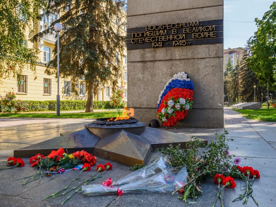 В Воскресенске пронесли Вечный огонь по значимым мемориалам