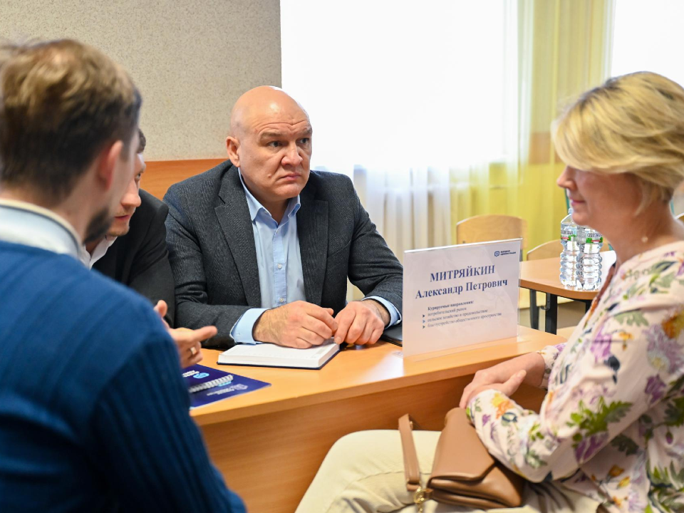 В Развилке благоустроят контейнерную площадку и решат проблему с парковкой для инвалидов