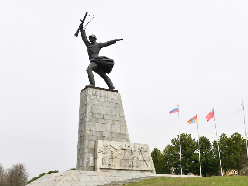 Дмитровчанин предложил свой вариант обновления мемориала на Перемиловской высоте