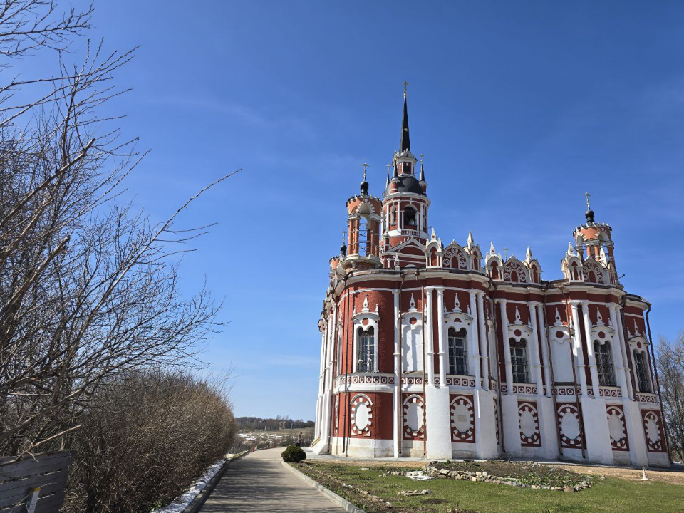 Утраченный крест с купола Никольского собора вернула семья из Можайска, спустя 25 лет