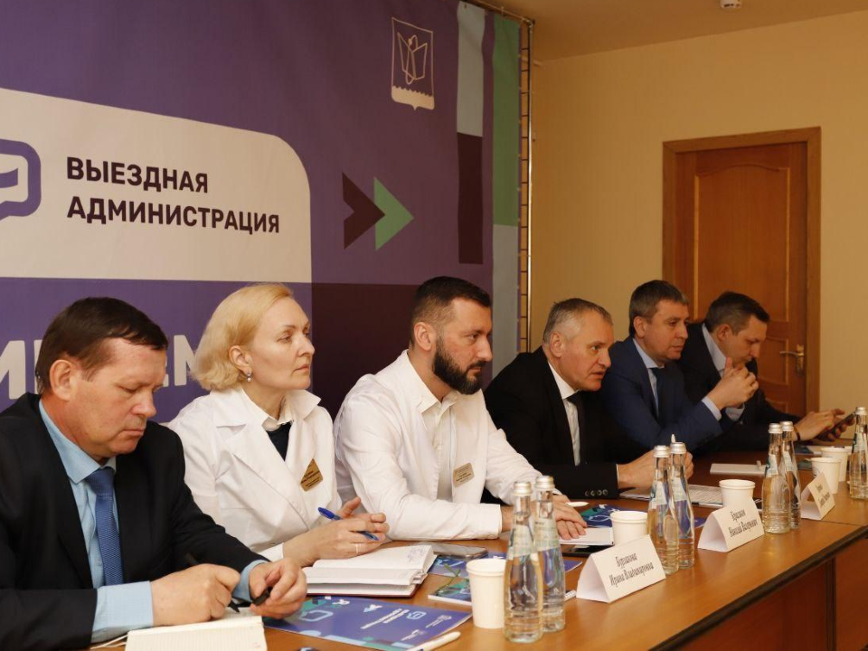 Как обстоят дела с закупкой лекарств для жителей, сообщили на выездной администрации во Фрязине