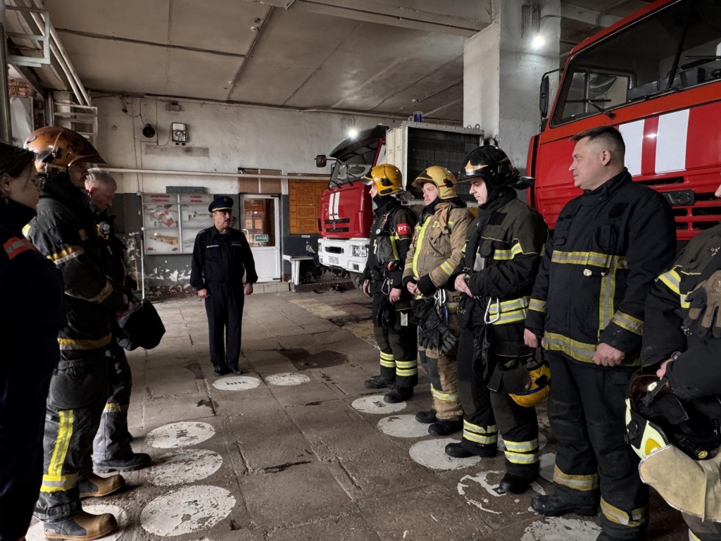 Пожарные Одинцовского округа отметили профессиональный праздник на боевом посту