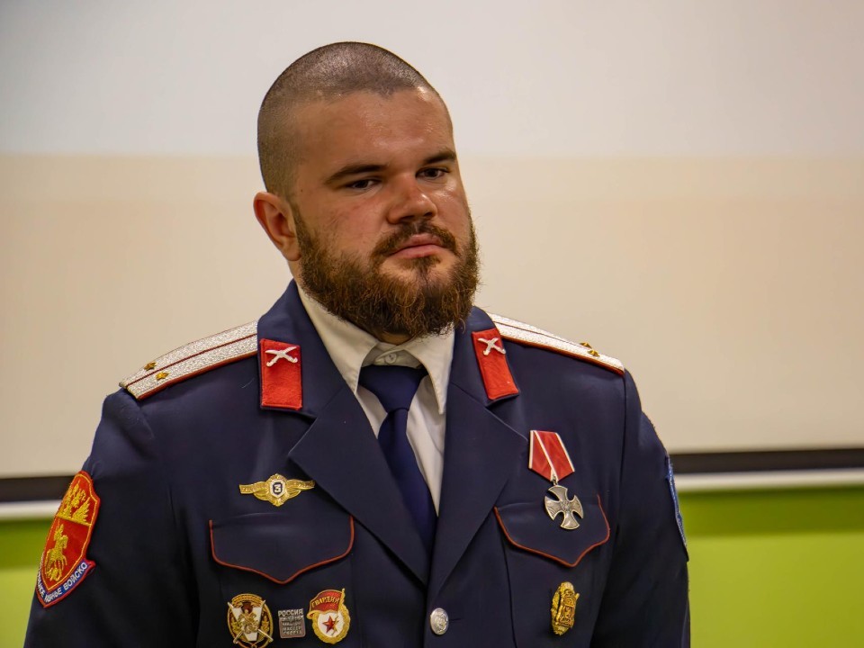 В Наро-Фоминске прошла встреча молодежи с ветераном СВО