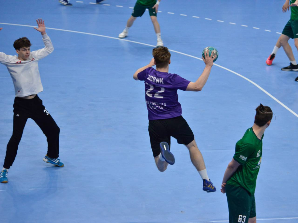 Игру чеховских гандболистов на молодежном первенстве России можно посмотреть в прямом эфире