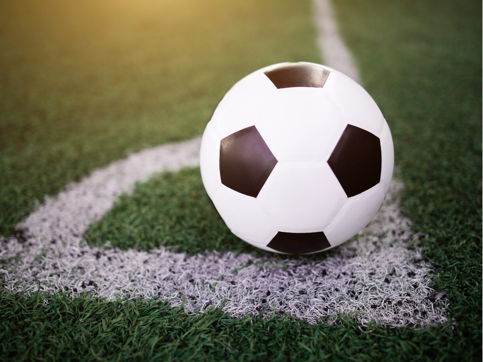 Раменский «Сатурн» одержал победу на выезде со счетом 2:0