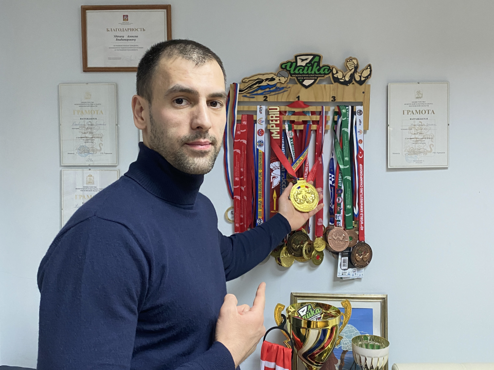 Спортсмены из Чехова стали призерами Кубка России по параармрестлингу