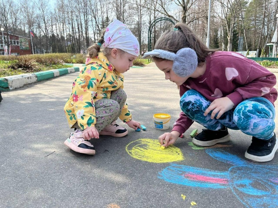 Семьям погибших бойцов СВО помогают вернуться к жизни в центре «Литвиново»