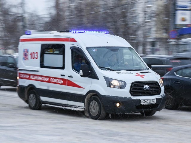 Скорая выехала на место ДТП с мотоциклистом в Истре