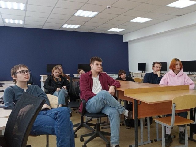 Инженер провел онлайн-лекцию для студентов Волоколамского аграрного техникума