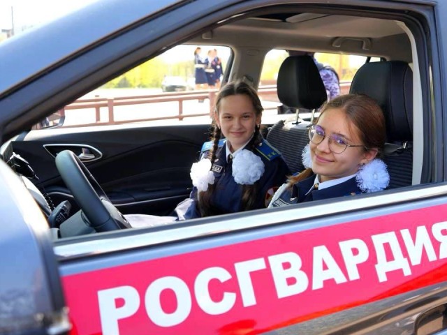 В Подольске прошло мероприятие «Один день с Росгвардией» для школьников и кадетов»