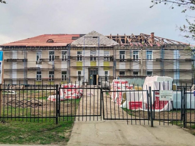 В Демихове продолжается капитальный ремонт корпуса лицея