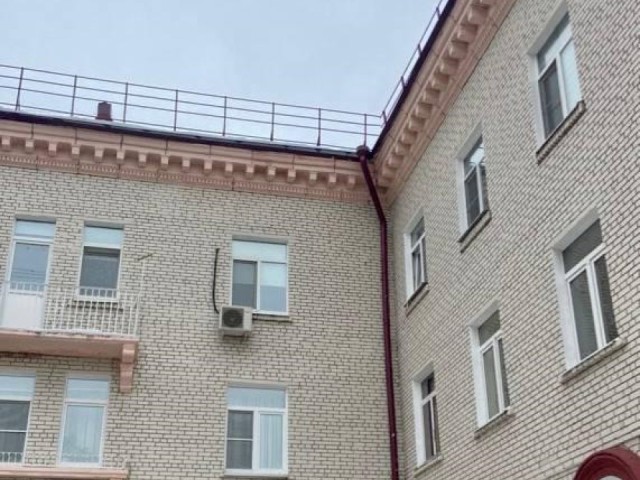 В Видном контролируют ход капремонта многоквартирного дома на Заводской улице