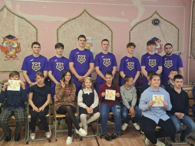 Студенты Чеховского техникума провели спортпраздник для школы-интерната