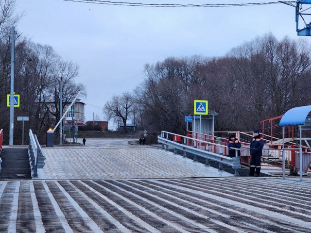 На Дединовской паромной переправе поменяют трос