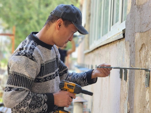 Ремонт фасада начался в детском саду «Солнышко» на Школьном проезде