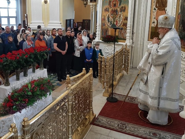 Великую Субботу отметили в Преображенском храме Балашихи