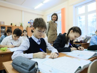 Поведение школьников начнут оценивать с января 2026 года