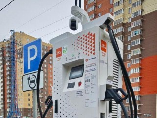 На 35-м километре Минского шоссе появилась электрозаправочная станция