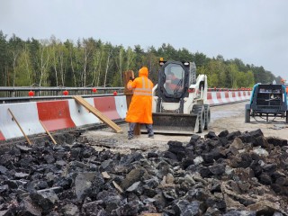На трассе возле Чемодурова начали ремонт моста