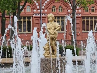 В Клину запустили городские фонтаны