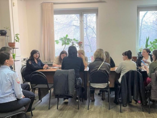 Королевские полицейские напомнили работодателям о требованиях при найме иностранных граждан