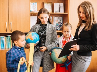 Педагоги Подмосковья могут побороться за победу в конкурсе духовно-нравственных разработок