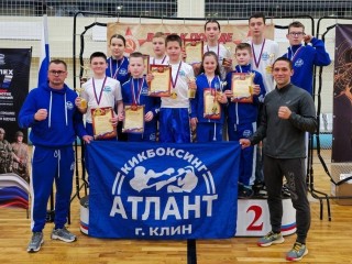 Клуб по кикбоксингу из Клина забрал 13 медалей областного турнира