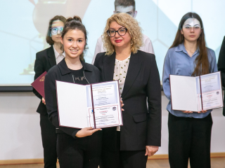 Самых интеллектуальных школьников года наградили в Коломне