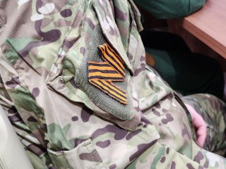 Бойцы СВО передали с фронта в Солнечногорск знамя с ликом Христа