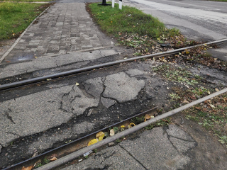В Криулине ремонтируют переезд: электростальцам надо искать пути объезда